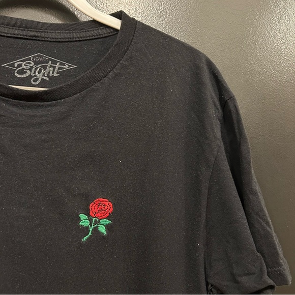 Rose Embroidered T-Shirt Size - Picture 3 of 4
